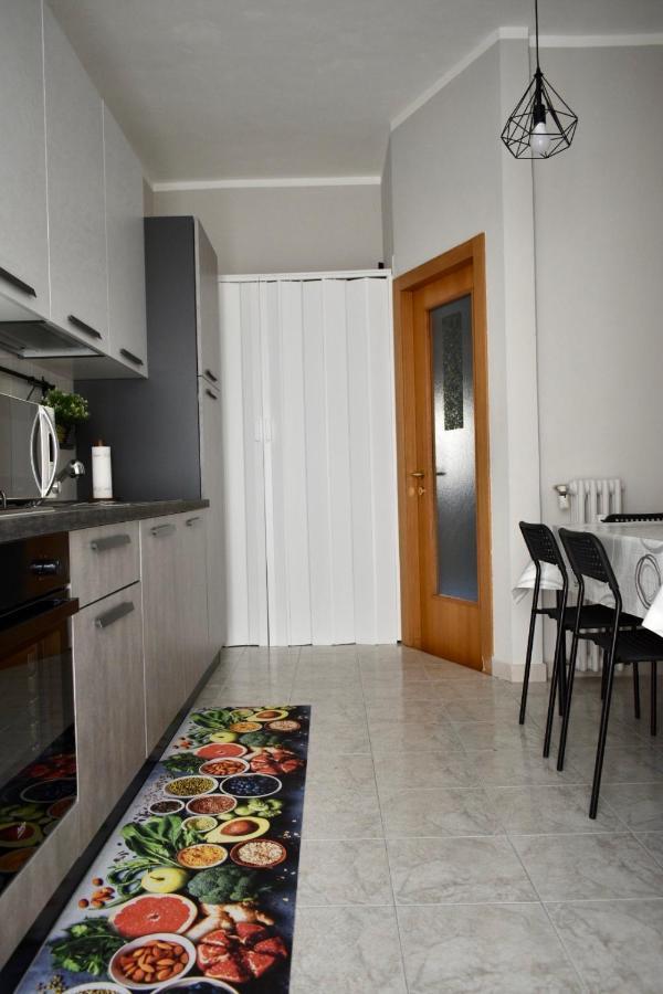 Casa Bramante Tra Inalpi Arena, Ospedali E Tram Turin Exteriör bild